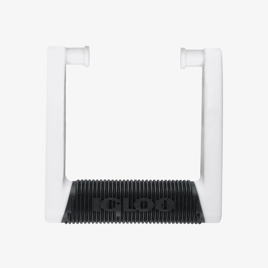 comfort-grip-swing-up-handle-for-94-100-qt-coolers-r1 00009004-V2.jpg