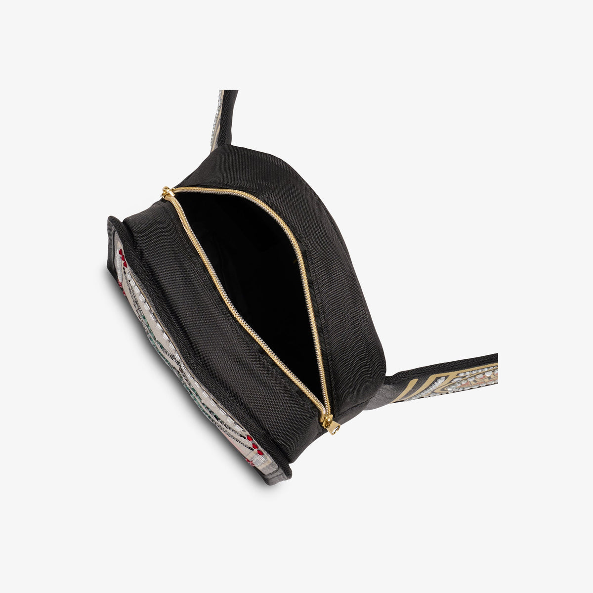 undisputed-wwe-championship-fanny-pack-o3 00027856-O.jpg