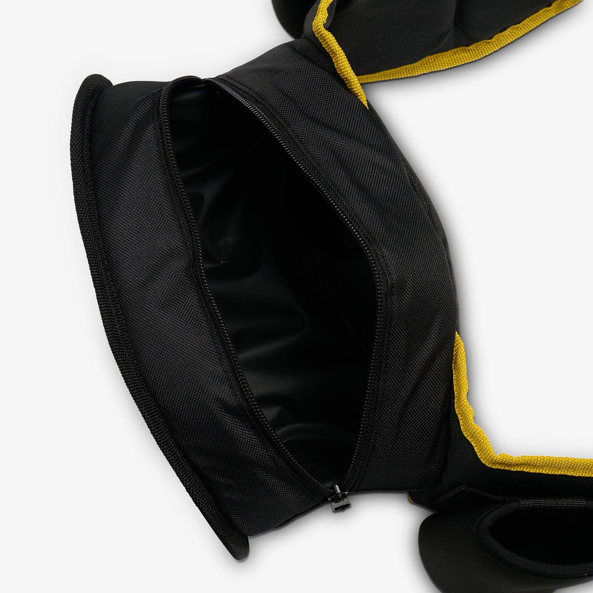 dc-super-heroes-batmantm-belt-fanny-pack-cooler-g8 00027936-O2.jpg