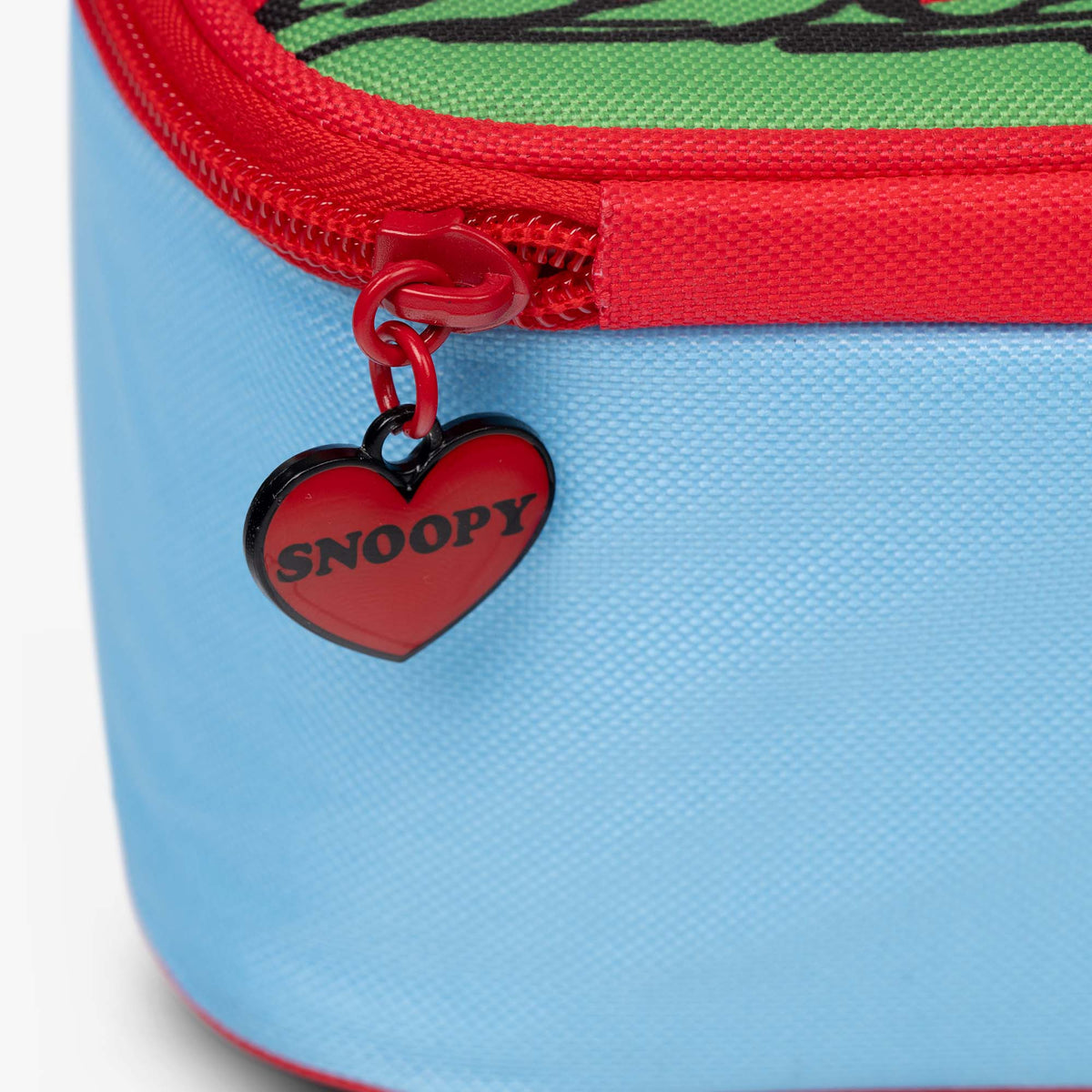 snoopy-s-doghouse-horizontal-lunch-cooler-bag-h8 00028034-Z.jpg