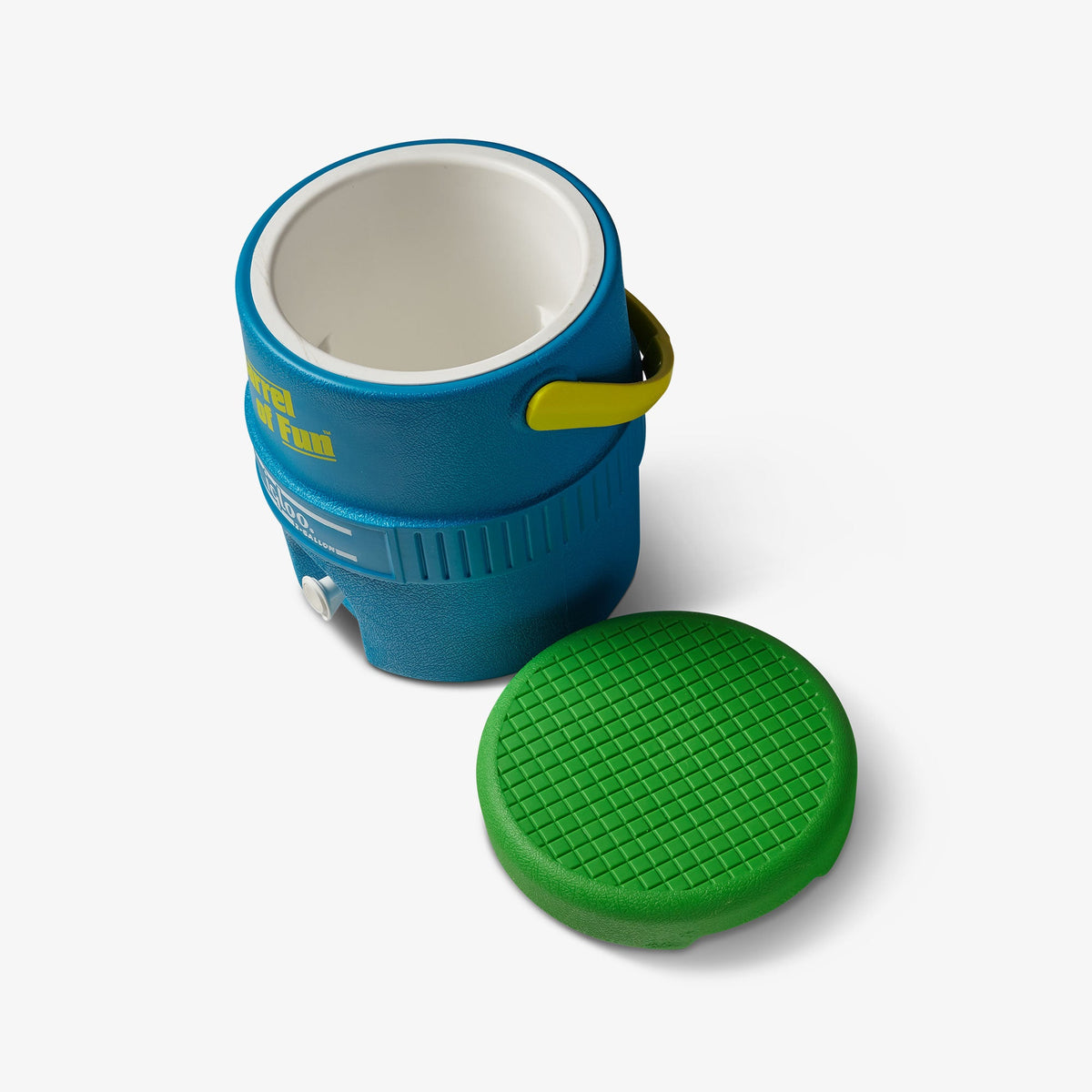 retro-barrel-of-fun-2-gallon-jug-c2 00031412-O2.jpg