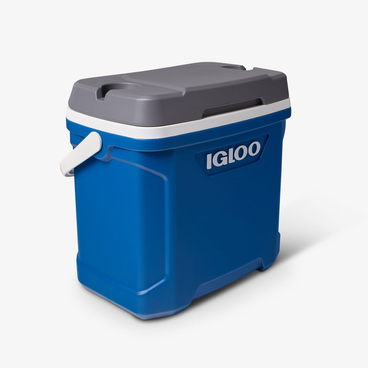 latitude-30-qt-cooler-j4 00050332-H.jpg