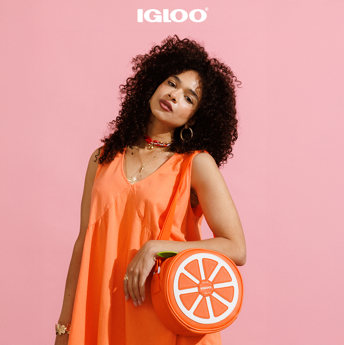 citrus-crossbody-cooler-bag-j3 CitrusDrinkware_social_gif_2o.png
