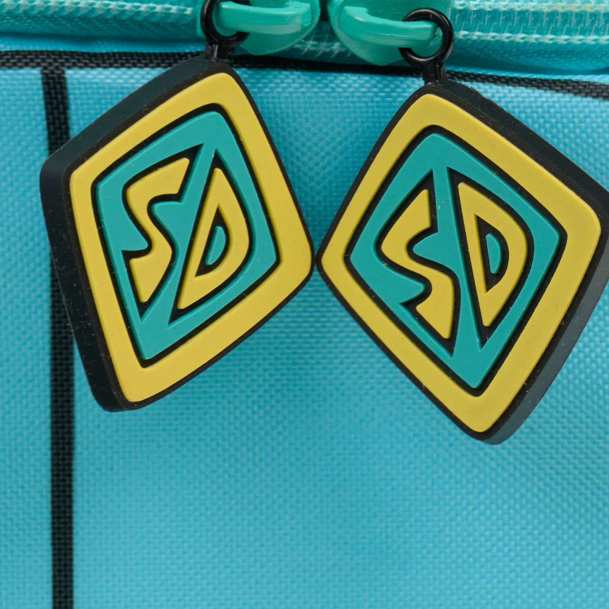 scooby-doo-mystery-machinetm-cooler-bag-w9 download.png